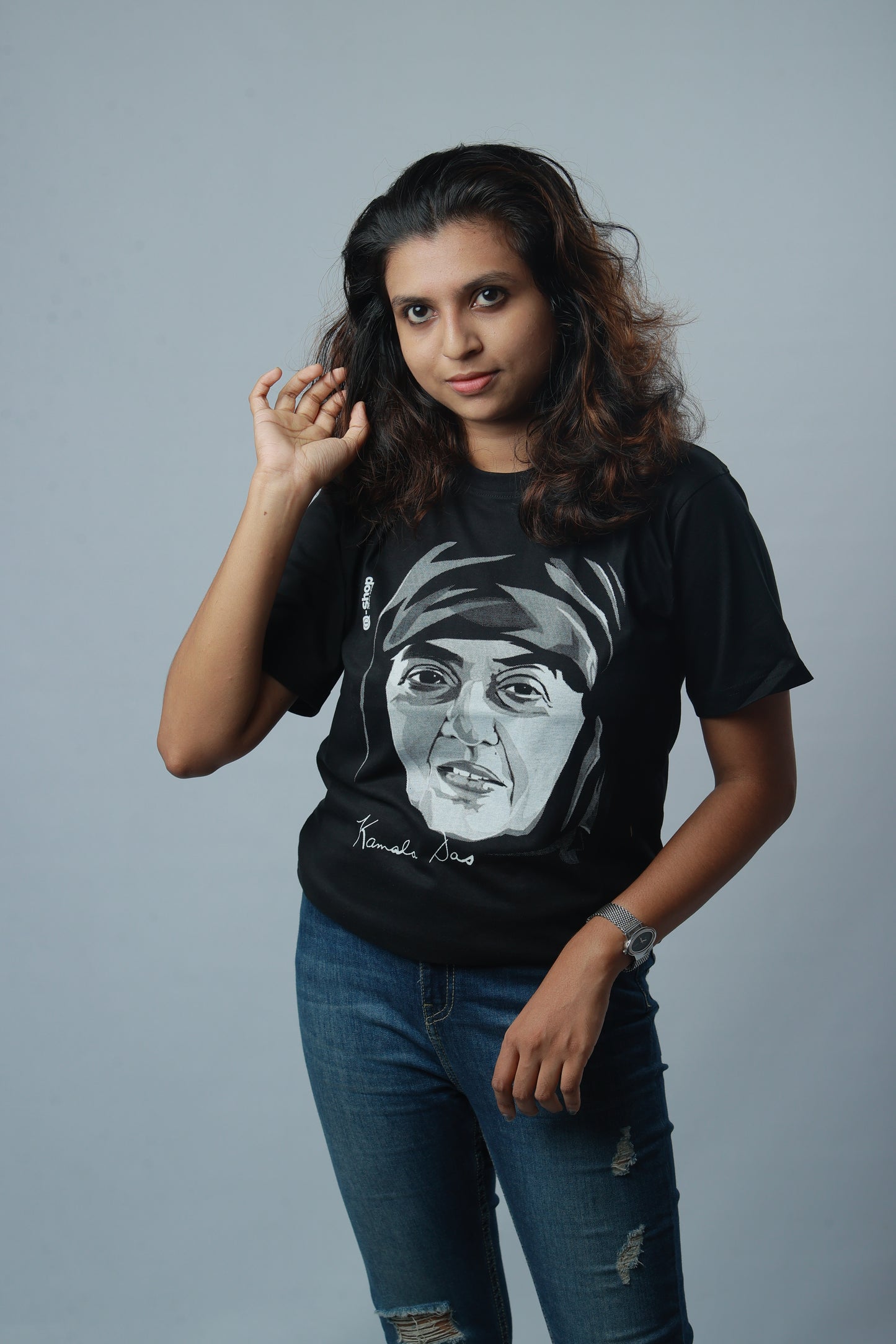 T-Shirts: Kamala Das